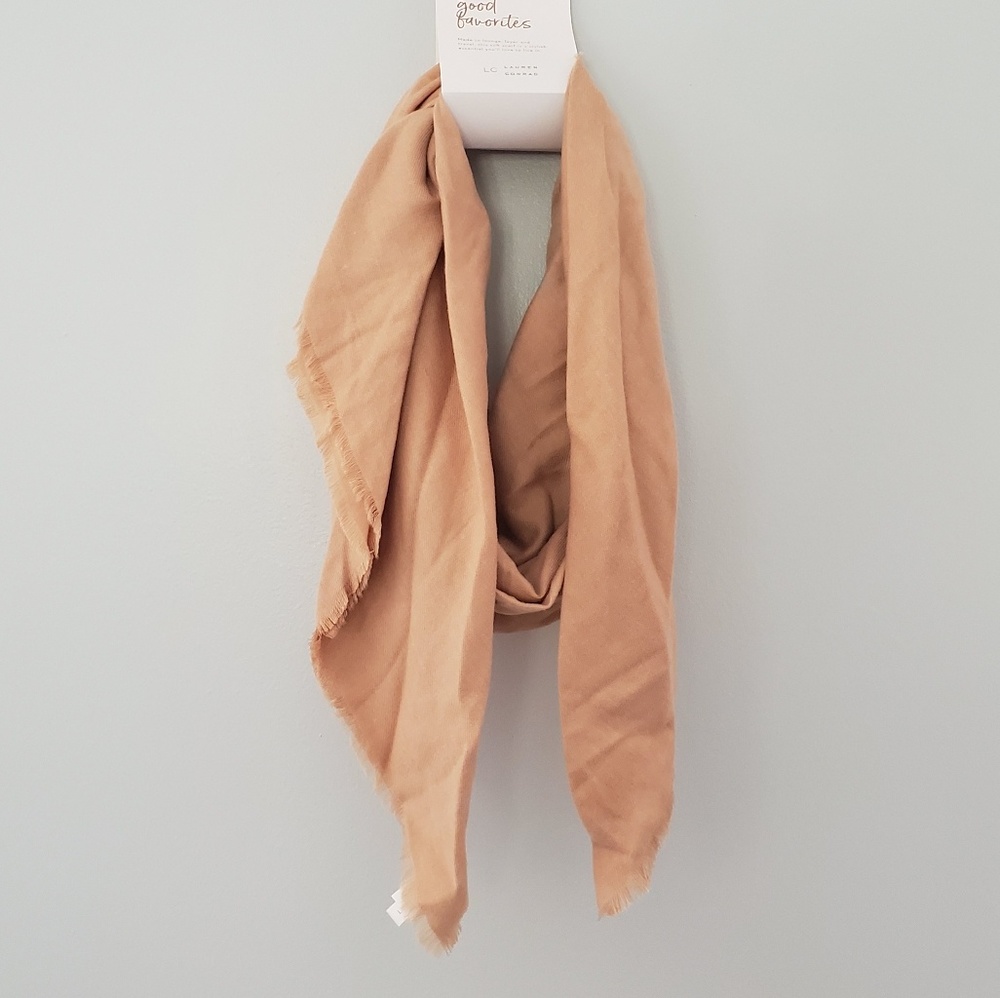 LC Lauren Conrad soft touch square scarf camel - Picture 4 of 5